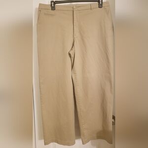 5 pocket Khaki pants with belt loops (W)